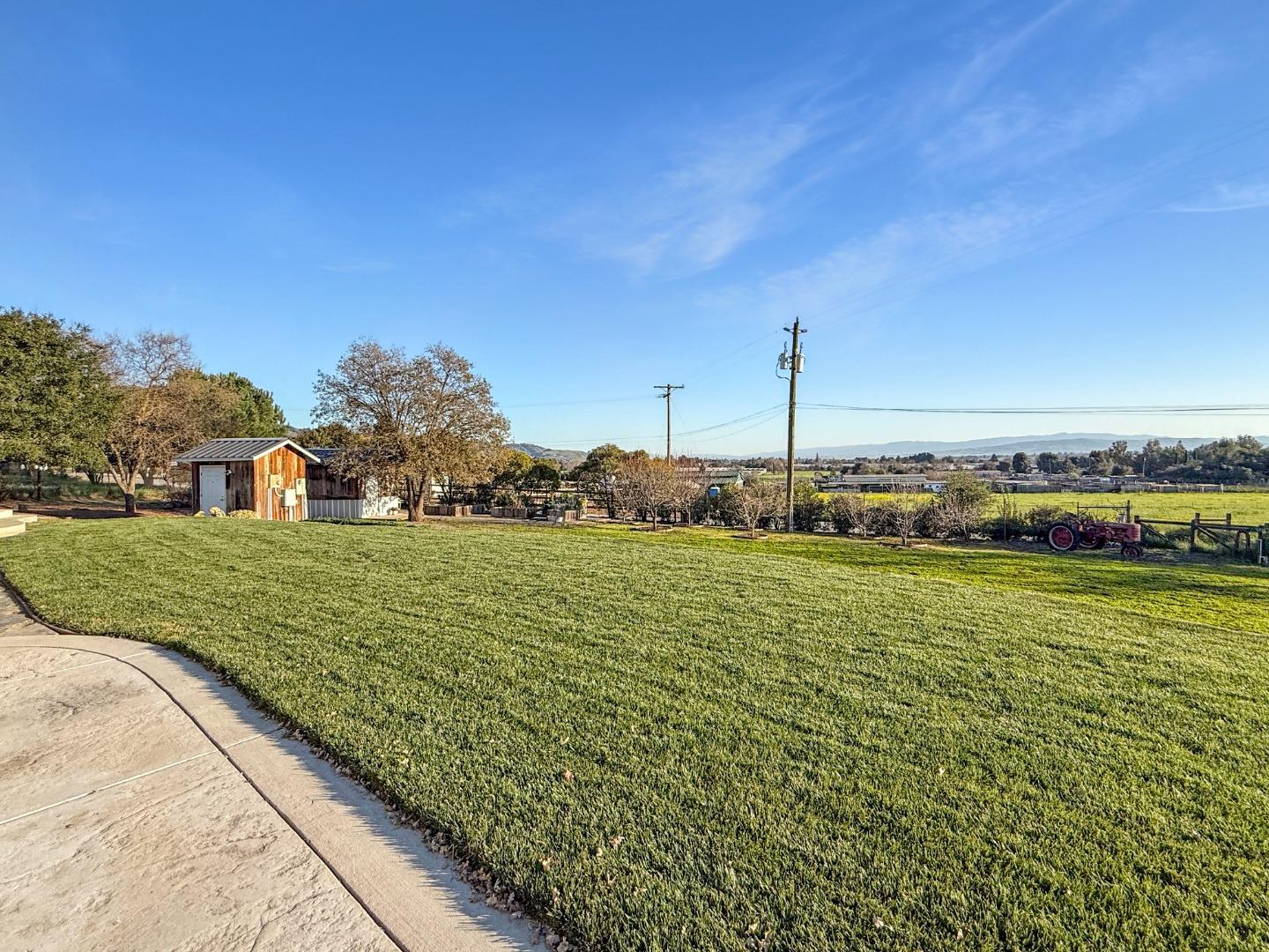 2800 Roop Road Gilroy, CA 95020 - Photo 36 of 53