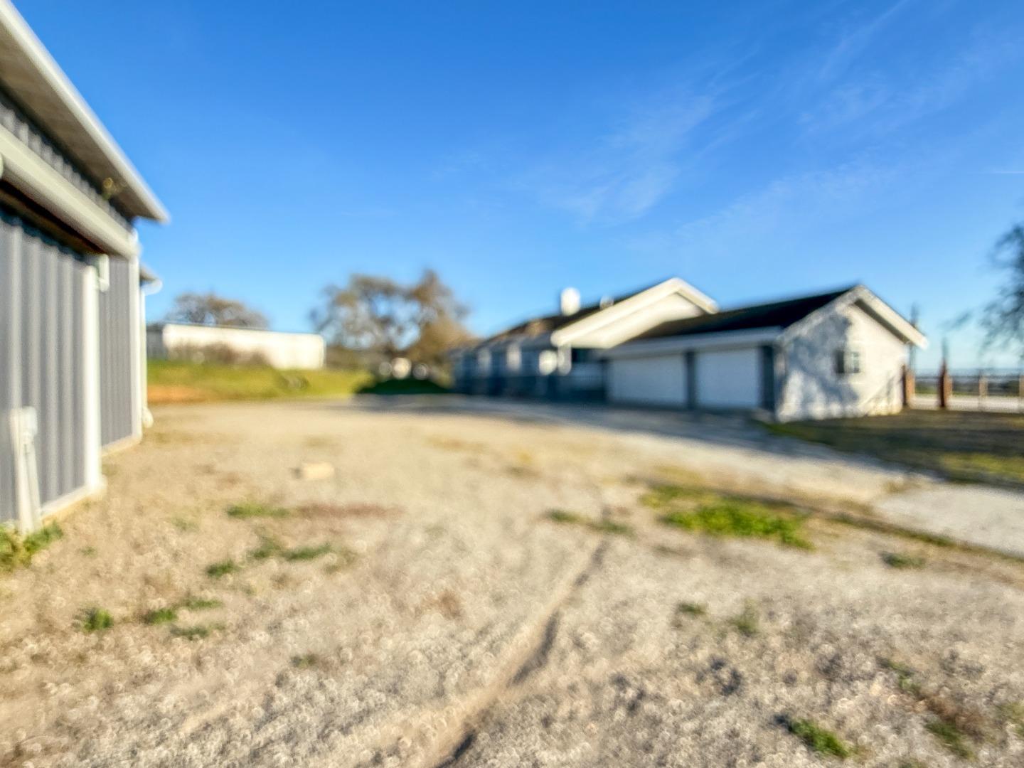 2800 Roop Road Gilroy, CA 95020 - Photo 37 of 53