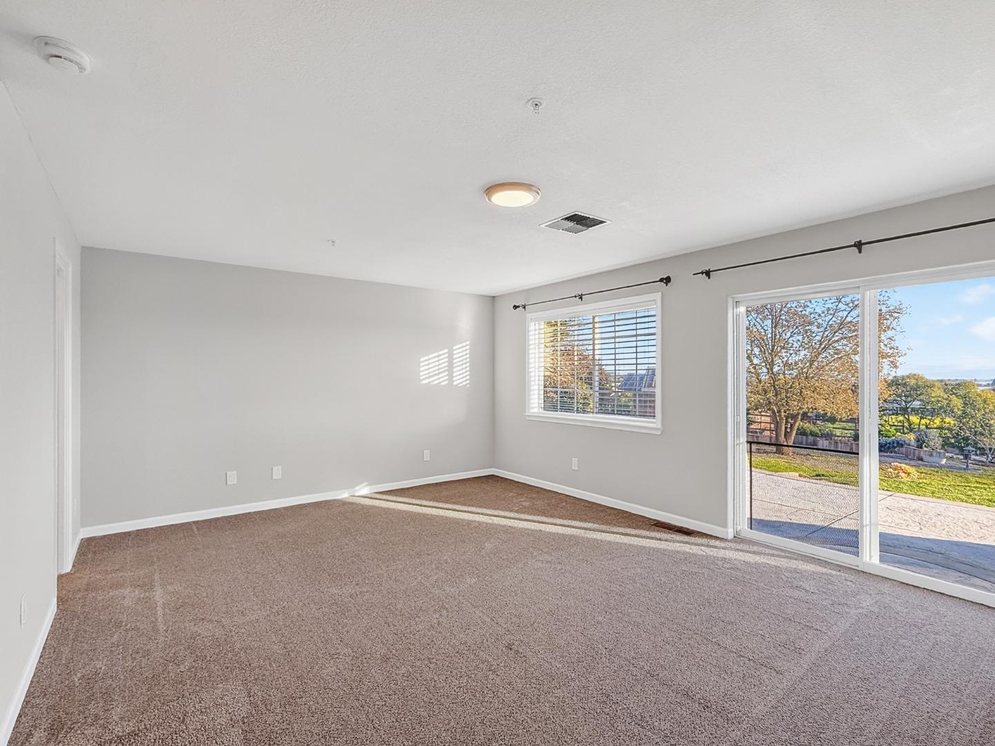 2800 Roop Road Gilroy, CA 95020 - Photo 49 of 53