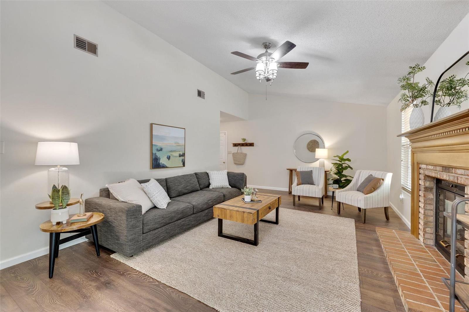 3111 Olde Post Road St. Louis, MO 63129 - Photo 5 of 24 Gallery Image 5
