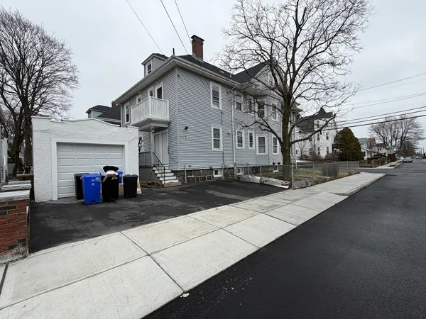 $2,800 | 0 Newbury Avenue, Unit 3, Quincy, MA 02171