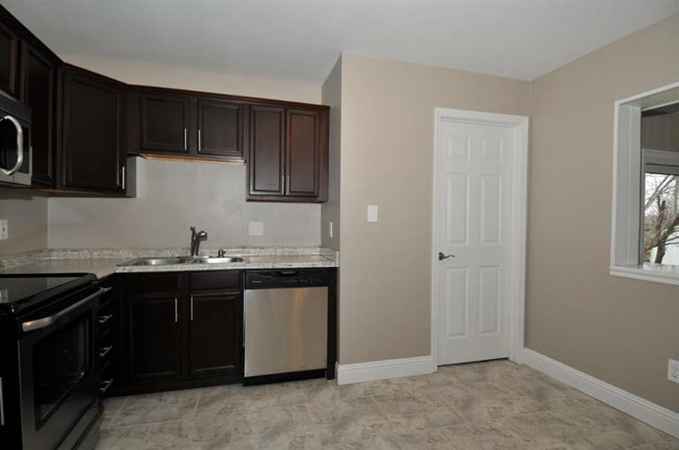 3727 Autumn Road Elsmere, KY 41018 - Photo 11 of 17