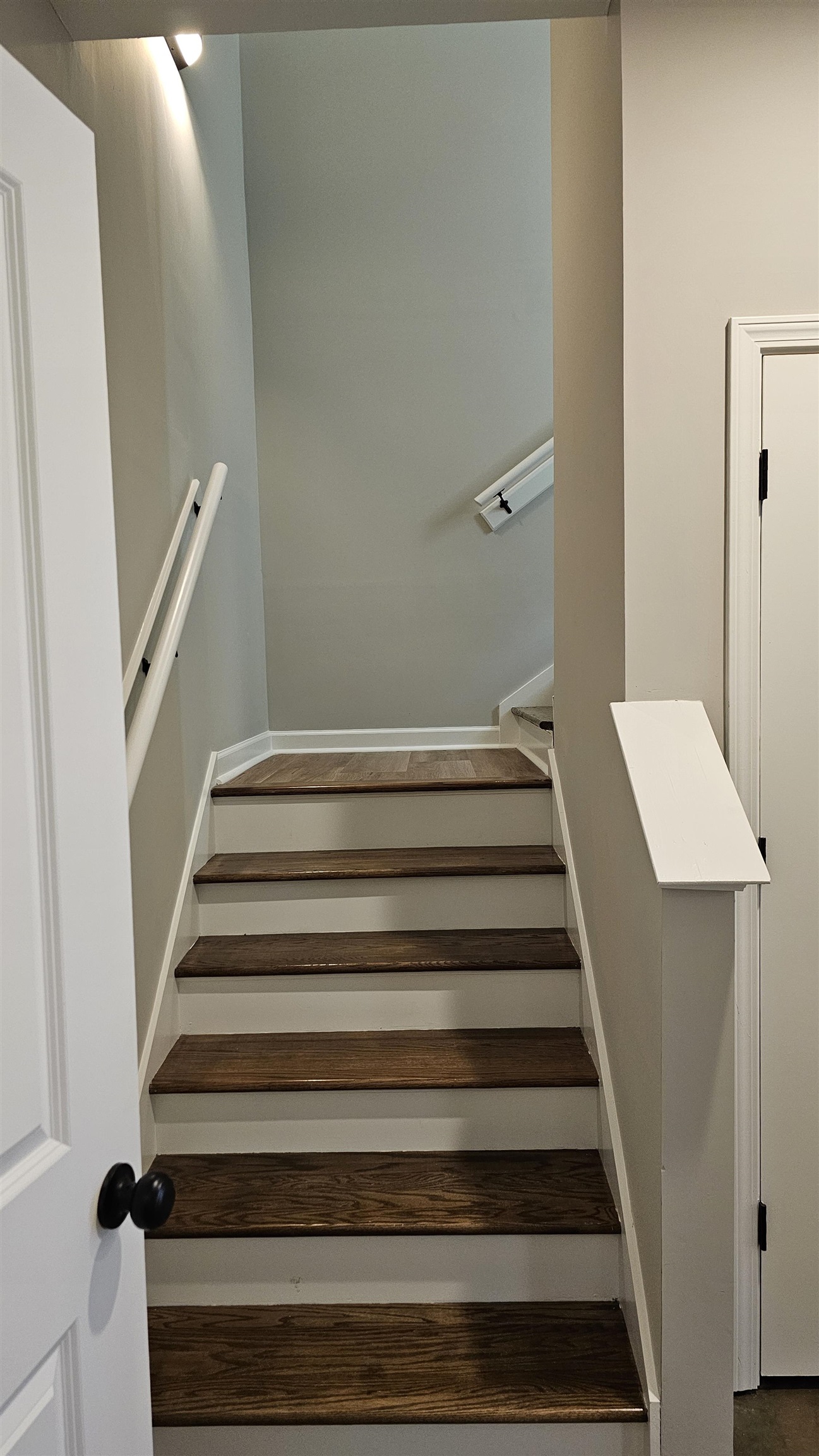 2234 East Alcy Road Memphis, TN 38114 - Photo 12 of 23 a view of entryway