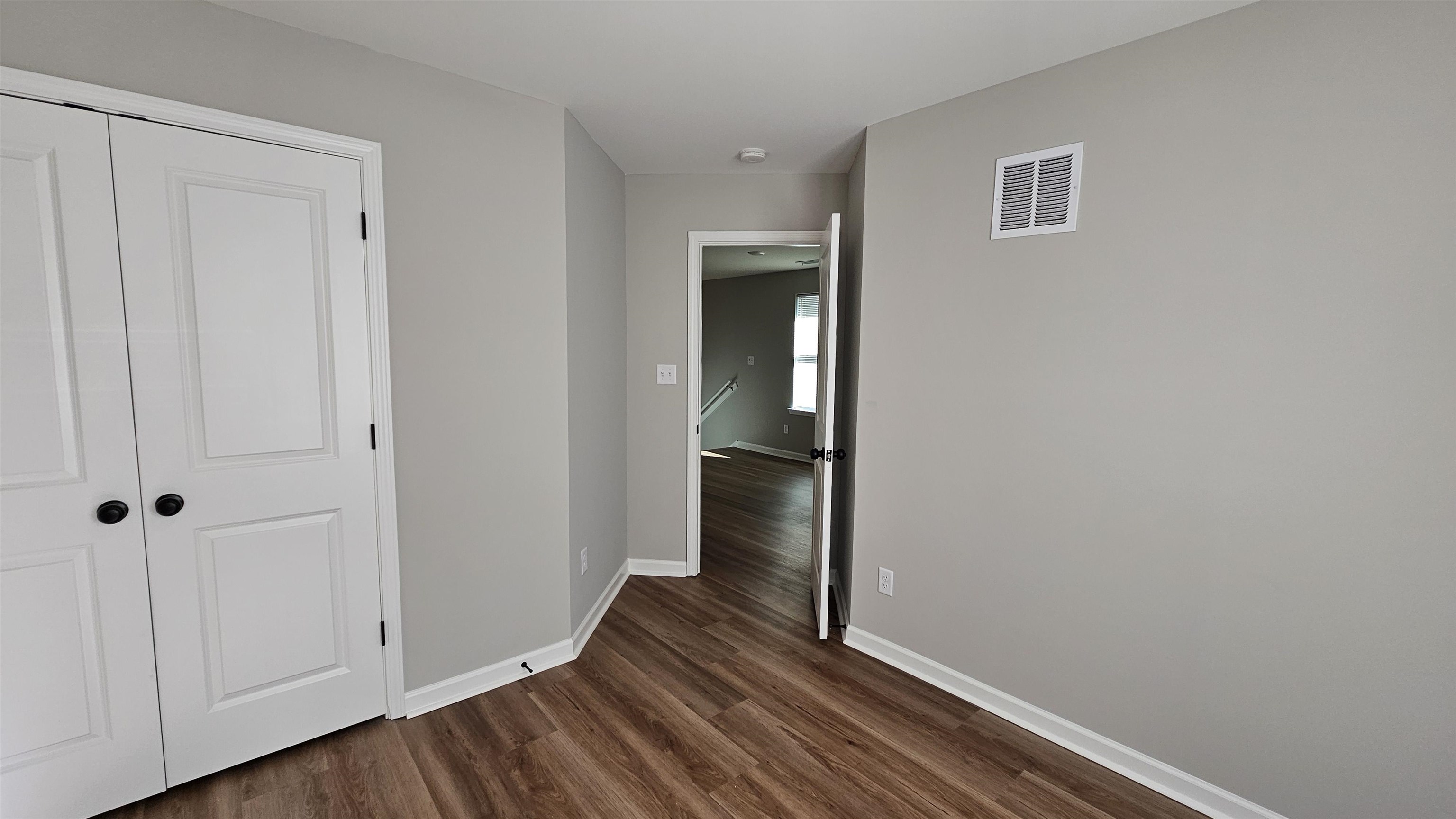 2234 East Alcy Road Memphis, TN 38114 - Photo 17 of 23 a view of a hallway with wooden floor