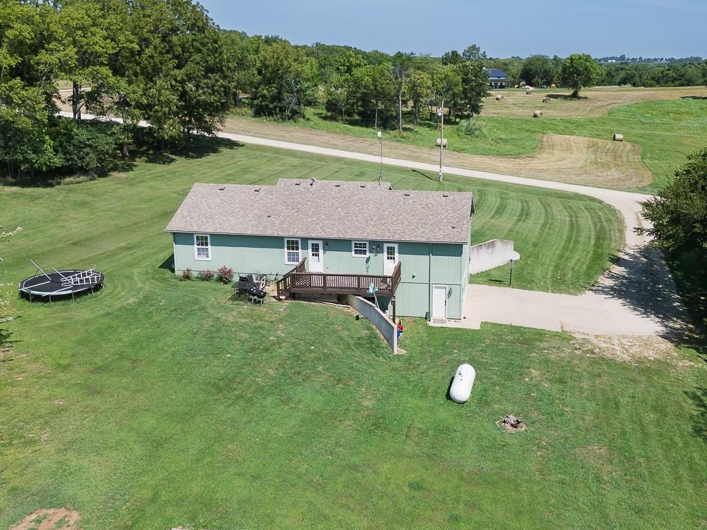 24601 Garrett Road McLouth, KS 66054 - Photo 20 of 23