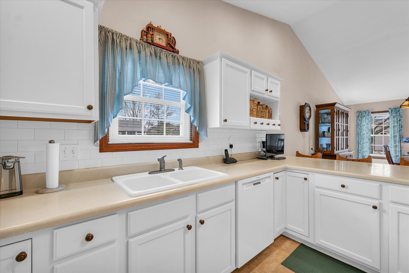 1101 Cobblefield Road Champaign, IL 61822 - Photo 17 of 42 Gallery Image 17