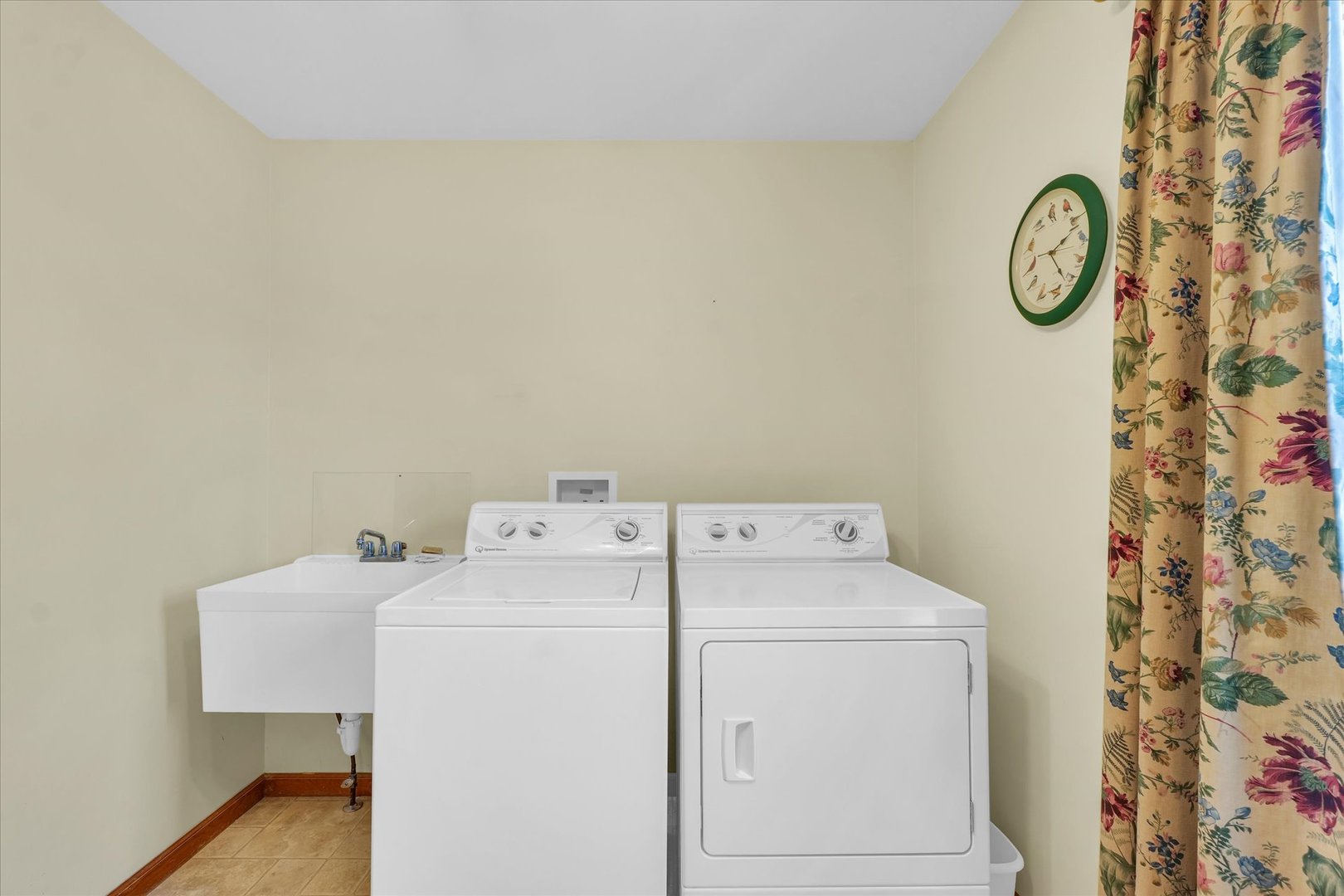 1101 Cobblefield Road Champaign, IL 61822 - Photo 28 of 42 Gallery Image 28