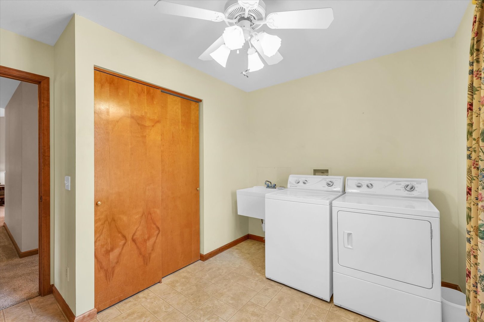 1101 Cobblefield Road Champaign, IL 61822 - Photo 29 of 42 Gallery Image 29
