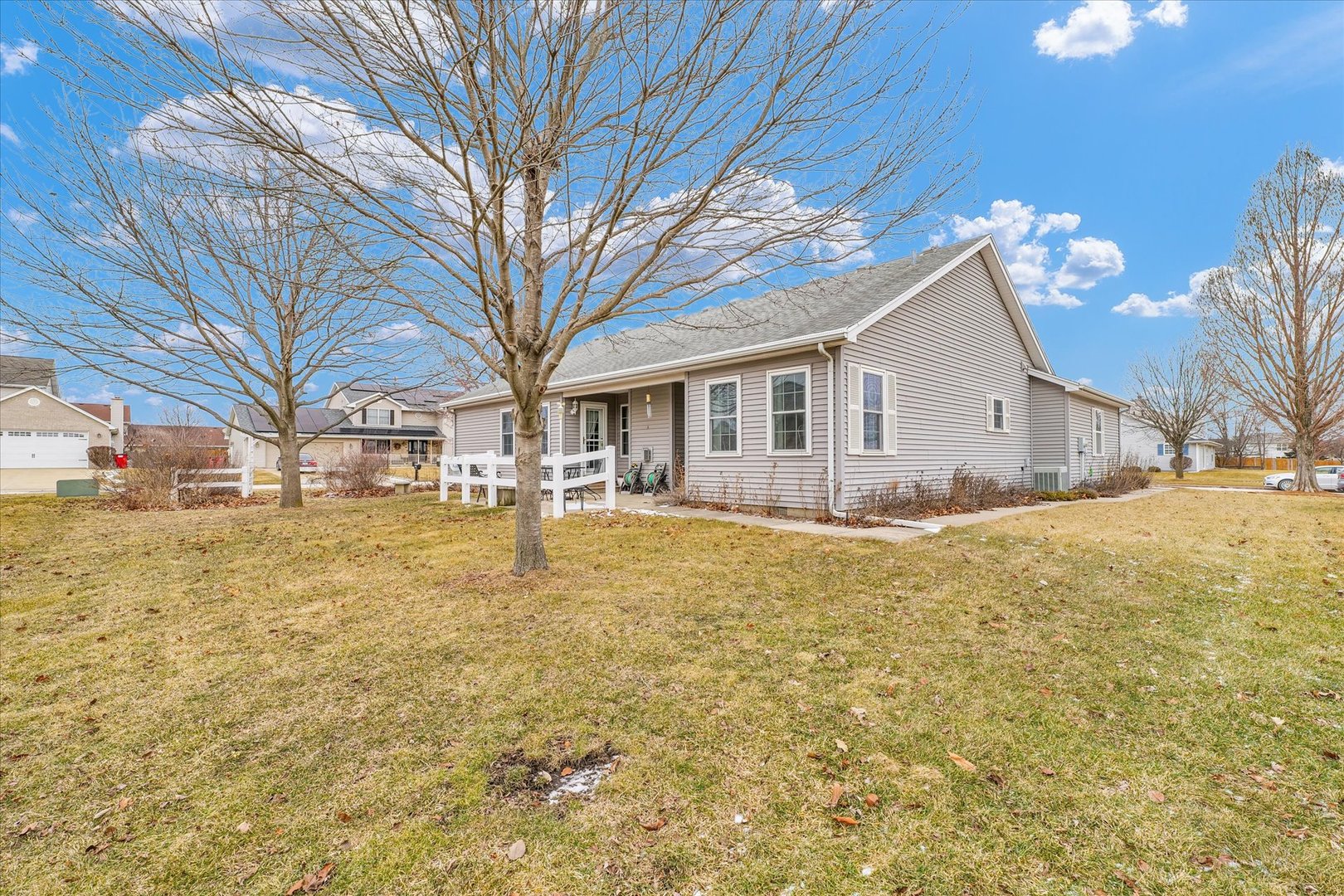 1101 Cobblefield Road Champaign, IL 61822 - Photo 35 of 42 Gallery Image 35