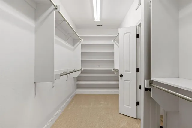 a view of empty room with window