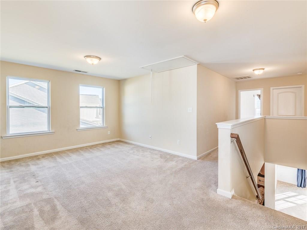 4334 Hubbard Road Charlotte, NC 28269 - Photo 14 of 22 Gallery Image 14