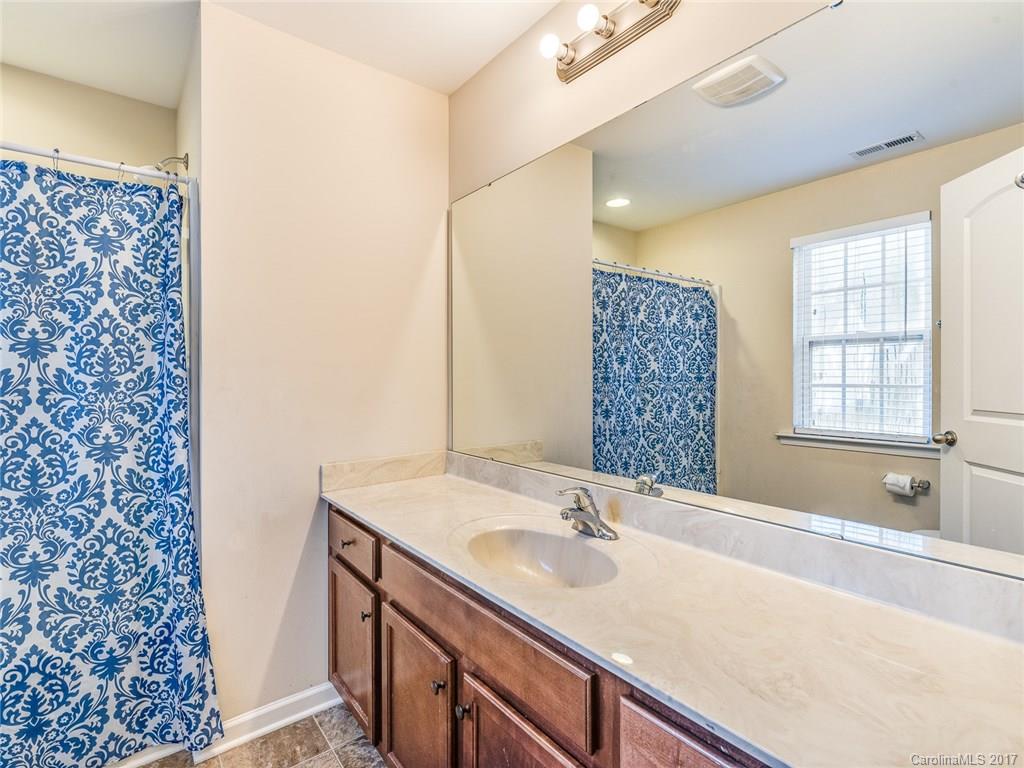 4334 Hubbard Road Charlotte, NC 28269 - Photo 19 of 22 Gallery Image 19