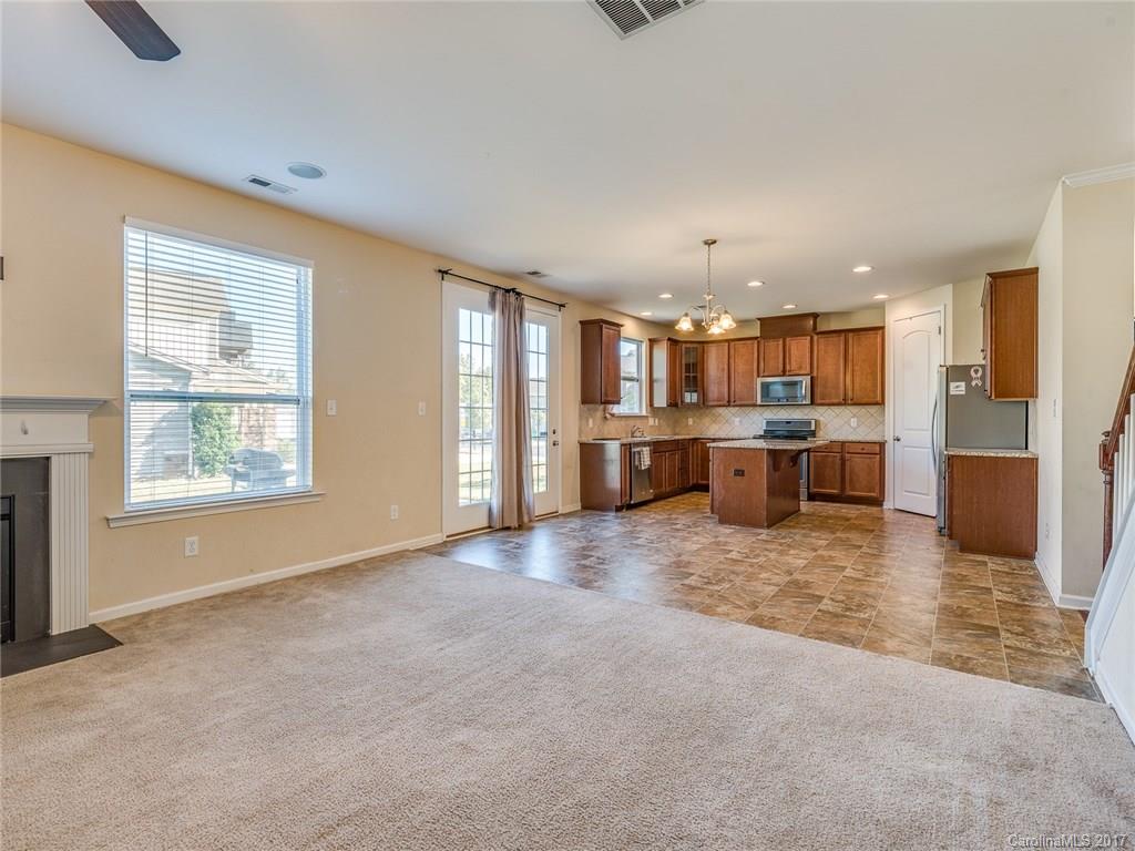 4334 Hubbard Road Charlotte, NC 28269 - Photo 8 of 22 Gallery Image 8