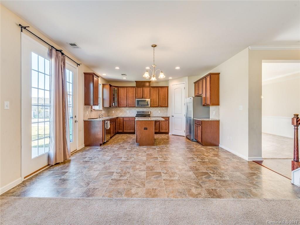 4334 Hubbard Road Charlotte, NC 28269 - Photo 9 of 22 Gallery Image 9