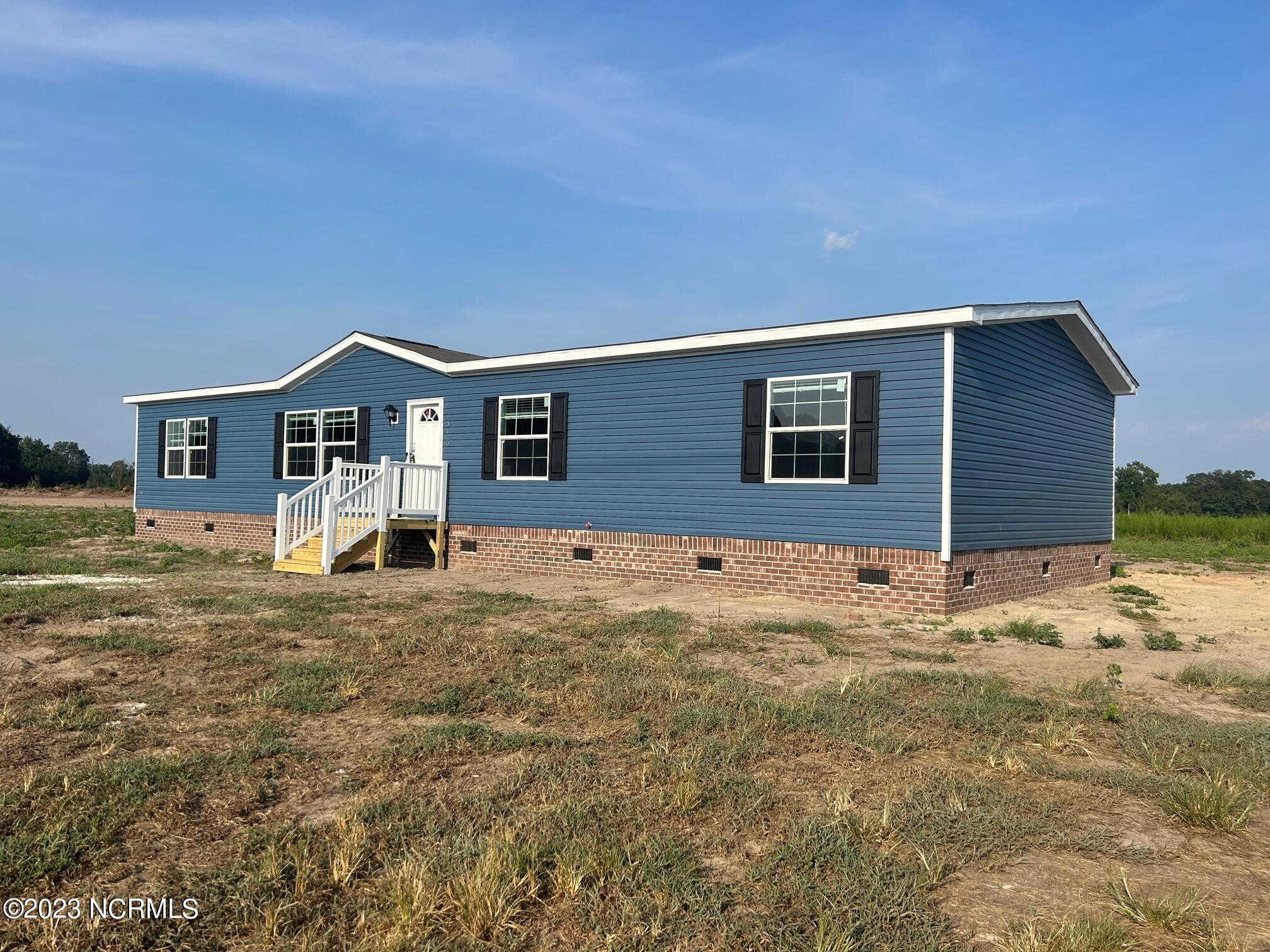 3120 Basstown Road Clinton, NC 28328 - Photo 1 of 14 IMG_6130