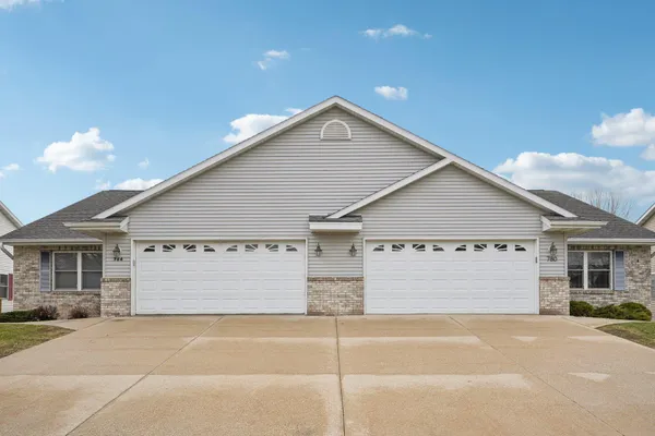 $319,900 | 780 Chief Kewaskum Place, Kewaskum, WI 53040