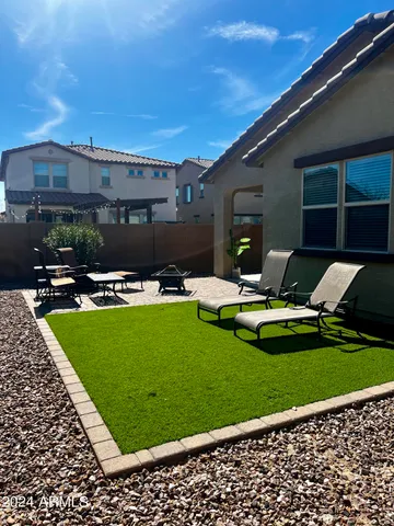 $2,325 | 21507 South 226th Place, Queen Creek, AZ 85142