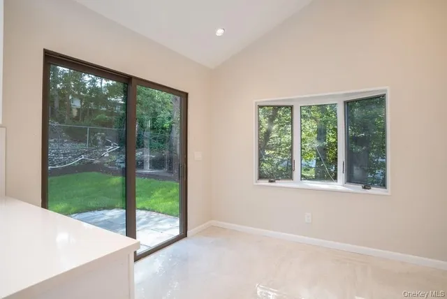 $8,800 | 17 Vista Drive, Great Neck, NY 11021