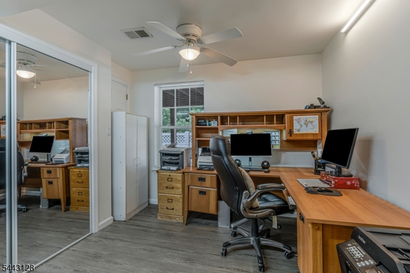 262 Marcia Way Bridgewater, NJ 08807 - Photo 28 of 40