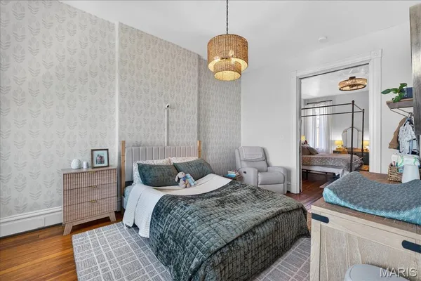 $449,900 | 2520 California Avenue, St. Louis, MO 63104