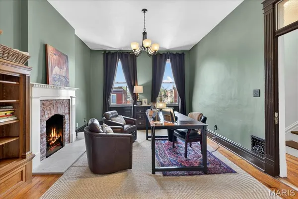 $449,900 | 2520 California Avenue, St. Louis, MO 63104