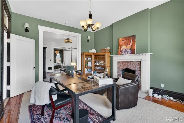 $449,900 | 2520 California Avenue, St. Louis, MO 63104