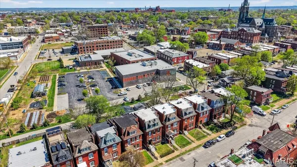 $449,900 | 2520 California Avenue, St. Louis, MO 63104