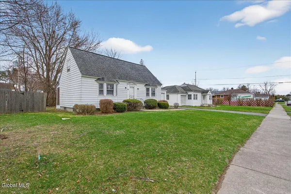$289,900 | 21 Hopewell Street, Albany, NY 12208