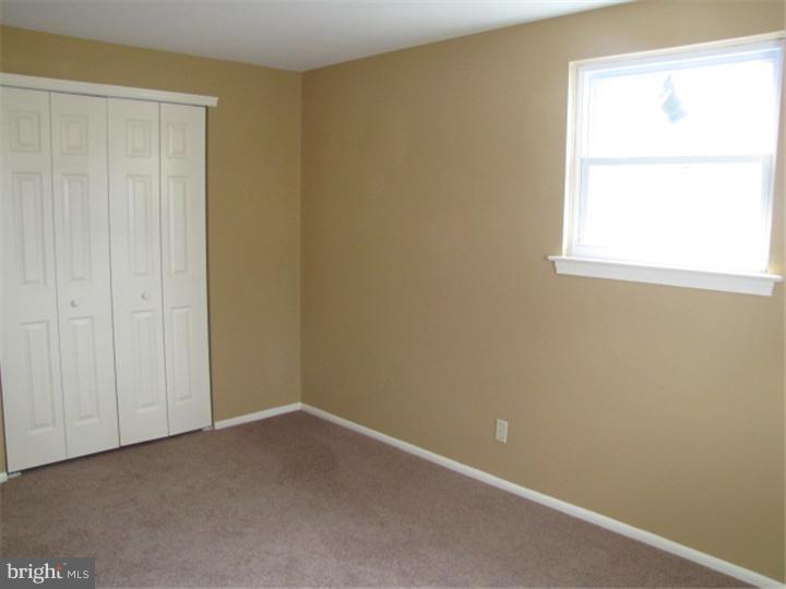 8 Cobblestone Road Cherry Hill, NJ 08003 - Photo 14 of 24