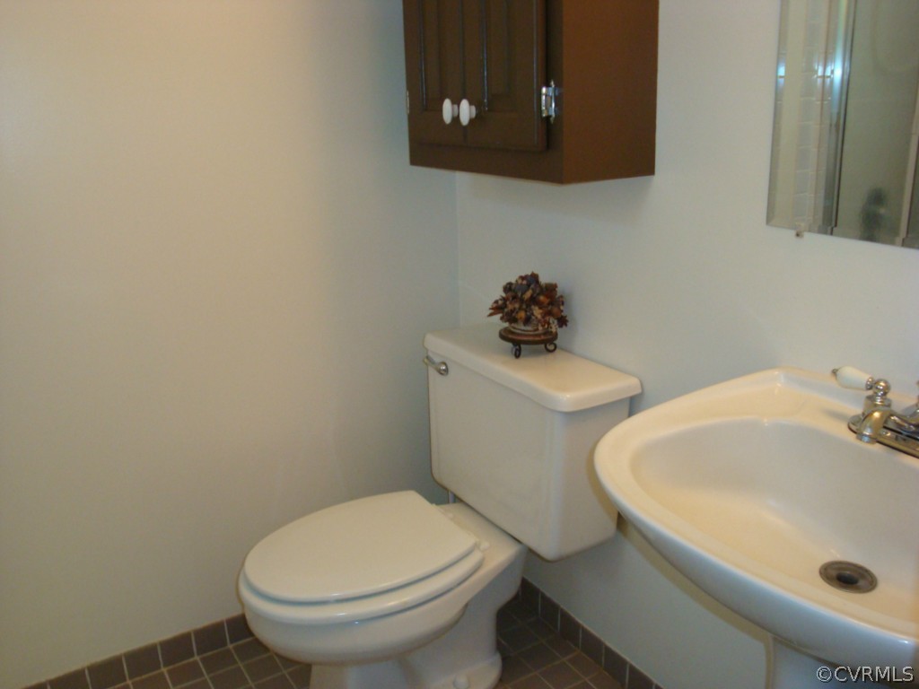2818 Maidens Road Powhatan, VA 23139 - Photo 11 of 24 Gallery Image 11