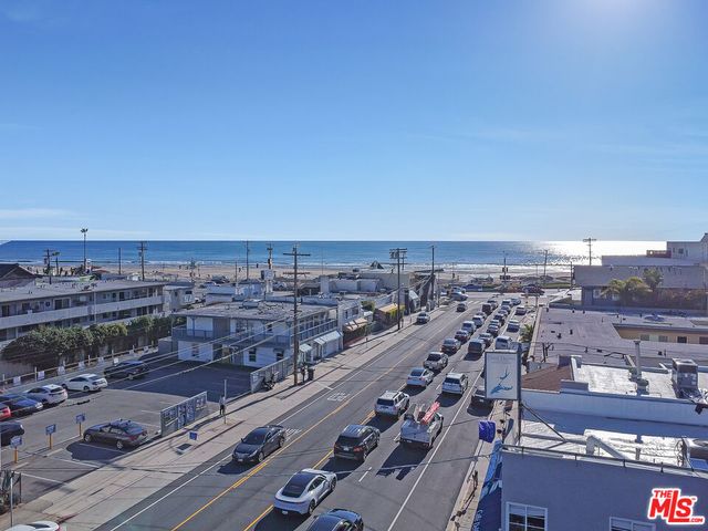 a view of a tree with a yard