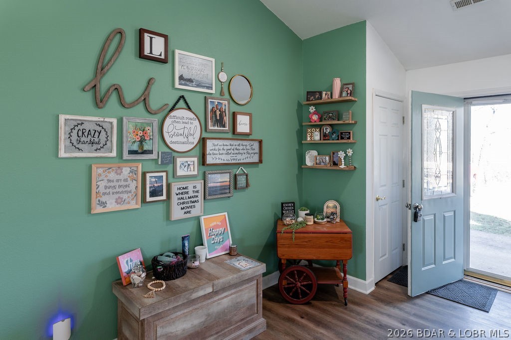 141 Cinnamon Ridge Drive Sunrise Beach, MO 65079 - Photo 2 of 34