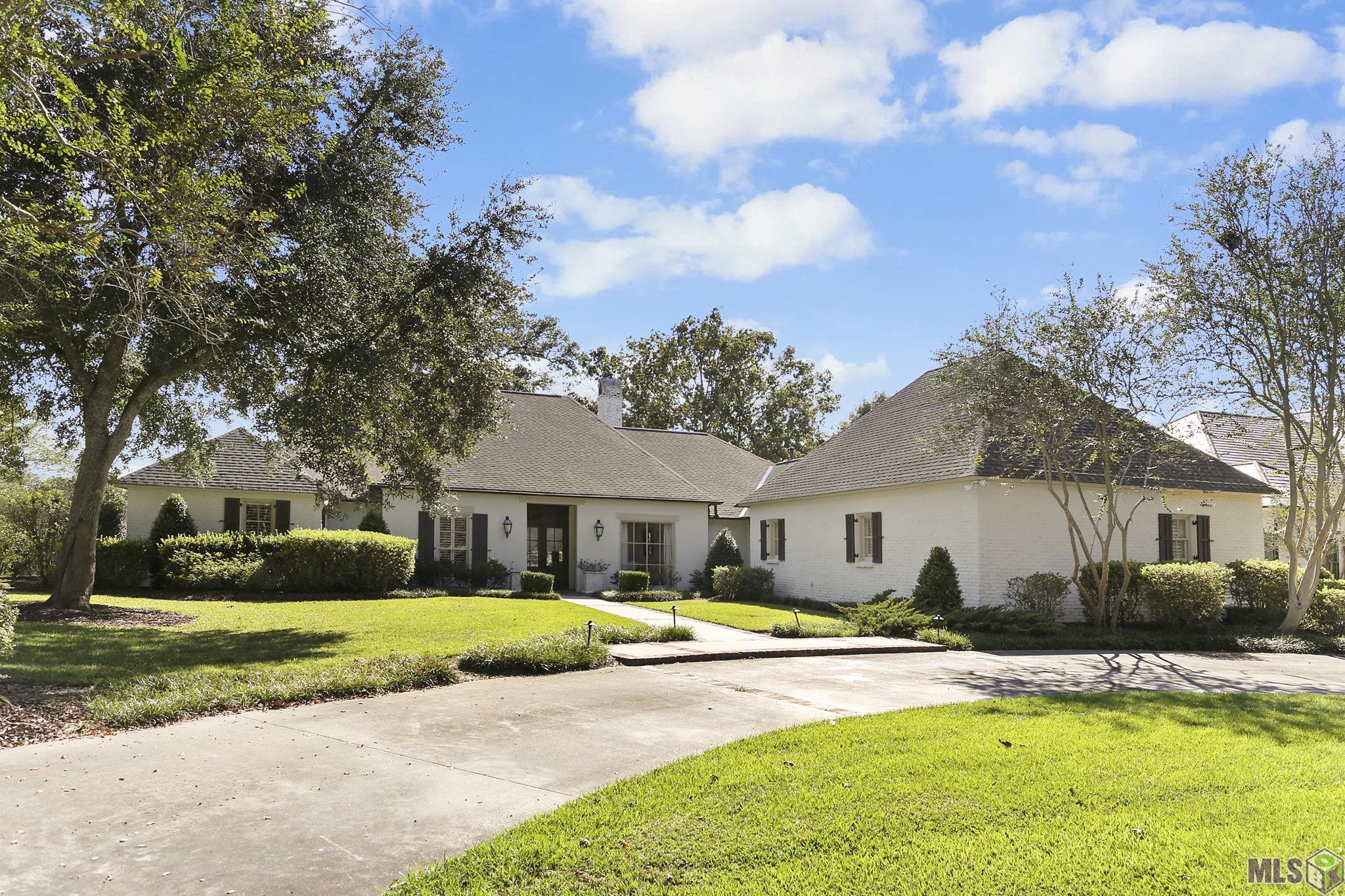 18260 South Mission Hills Avenue Baton Rouge, LA 70810 - Photo 1 of 30