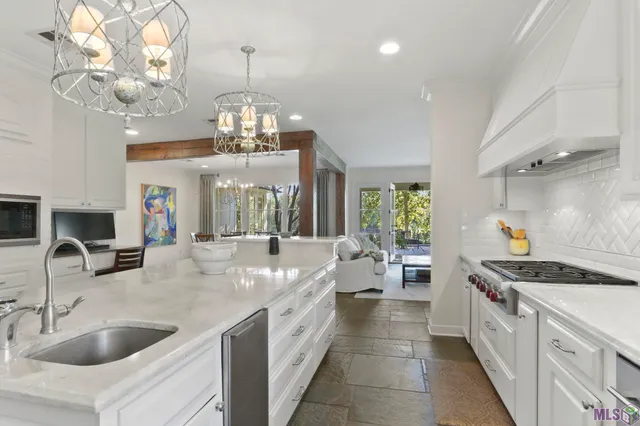 $1,495,000 | 18260 South Mission Hills Avenue, Baton Rouge, LA 70810