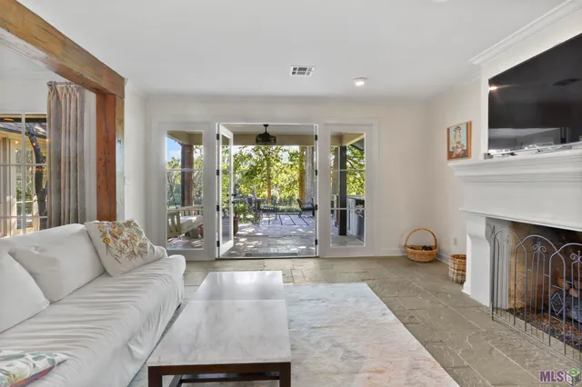 $1,495,000 | 18260 South Mission Hills Avenue, Baton Rouge, LA 70810