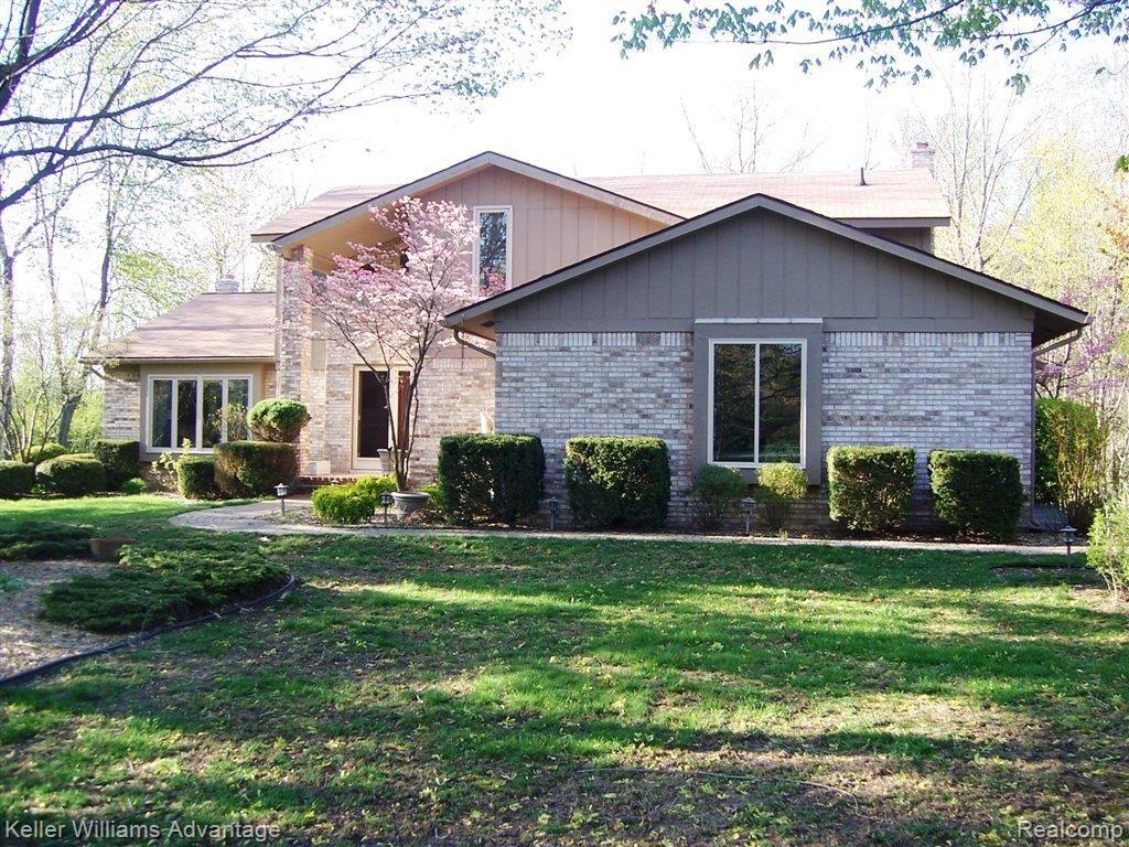 40896 Coventry Road Novi, MI 48375 - Photo 3 of 23 40896 Coventry Rd