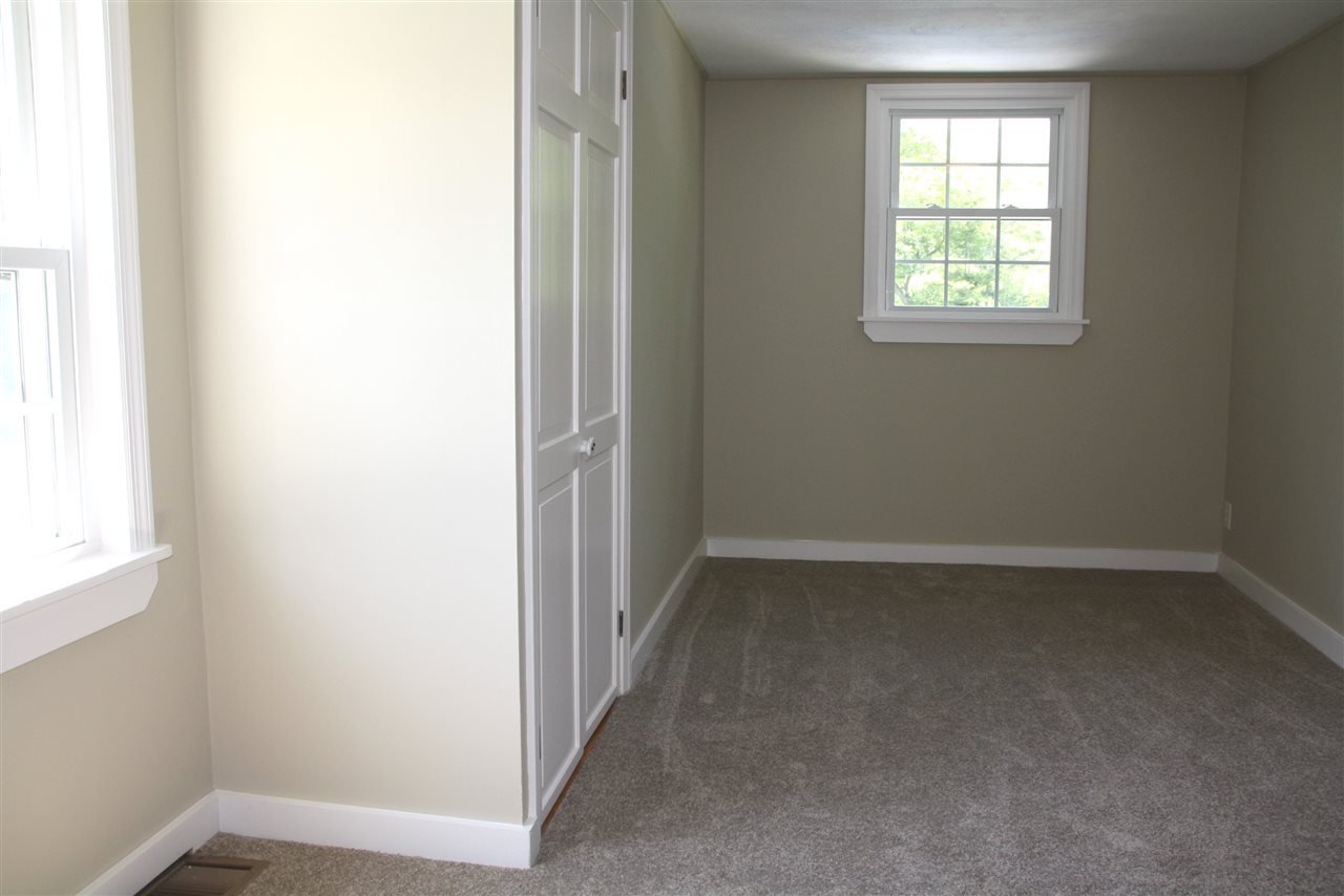 249 Lincoln Avenue Rutland, VT 05701 - Photo 9 of 16
