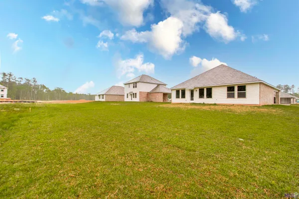 $216,000 | 48450 Red Fox Drive, Hammond, LA 70401