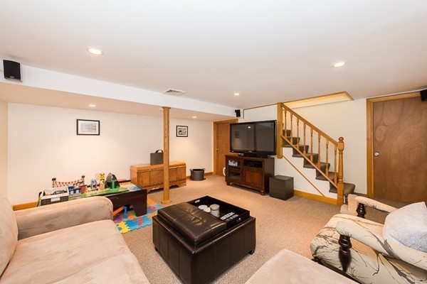 58 Appleton Avenue Hamilton, MA 01982 - Photo 16 of 21 Gallery Image 16