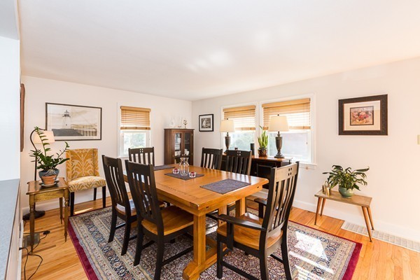 58 Appleton Avenue Hamilton, MA 01982 - Photo 7 of 21 Gallery Image 7