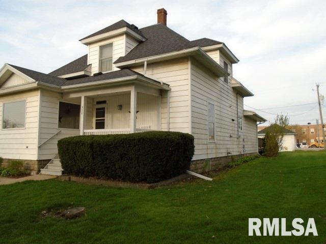 320 Willow Street Bennett, IA 52721 - Photo 2 of 24 Gallery Image 2