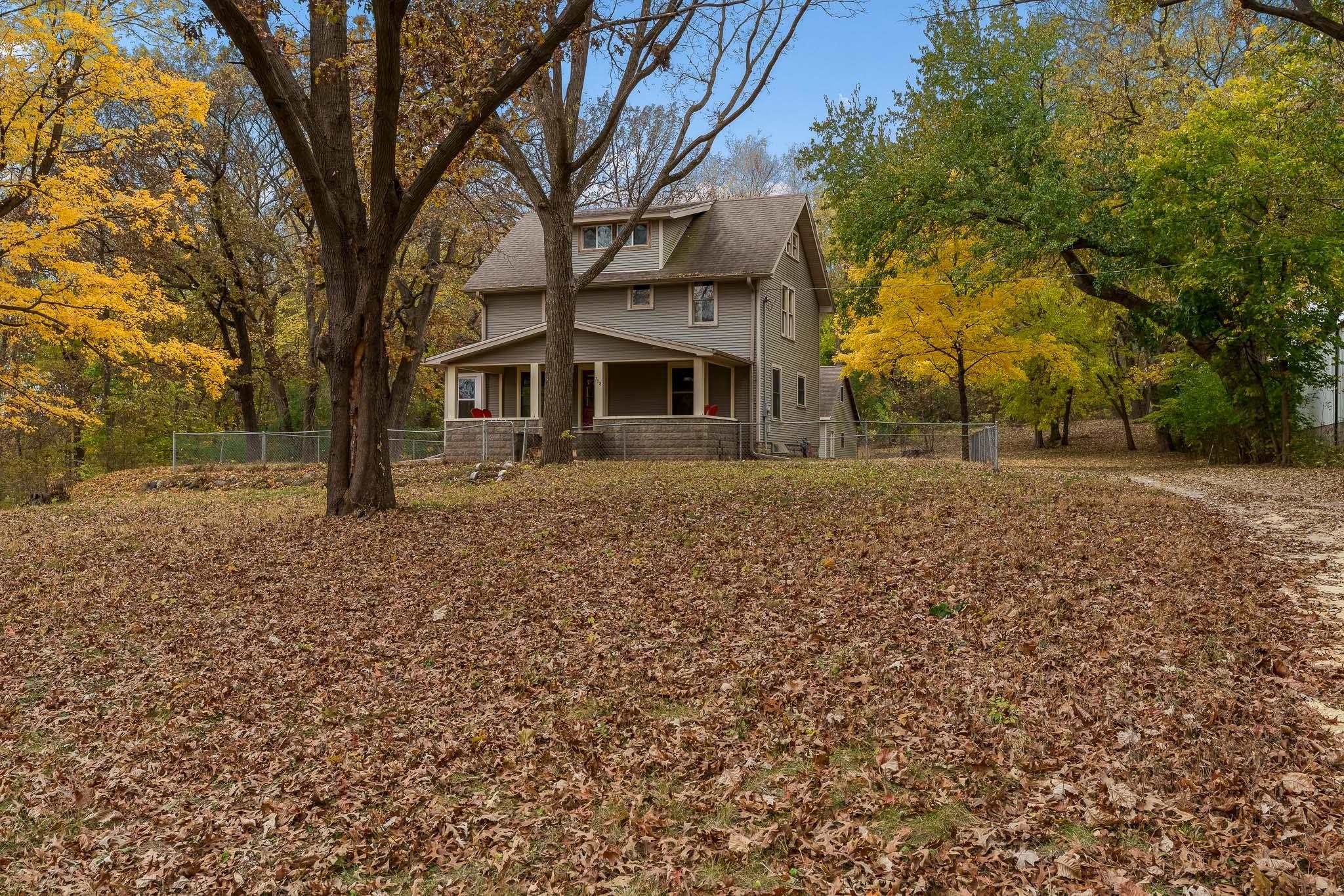 708 South Bluff Road South Beloit, IL 61080 - Photo 4 of 32 Gallery Image 4