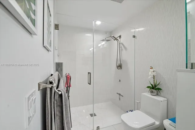 $3,400 | 18775 Northwest 80th Avenue, Unit 18775, Hialeah, FL 33015