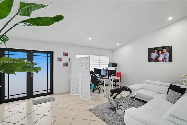 $3,400 | 18775 Northwest 80th Avenue, Unit 18775, Hialeah, FL 33015