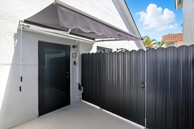 $3,400 | 18775 Northwest 80th Avenue, Unit 18775, Hialeah, FL 33015