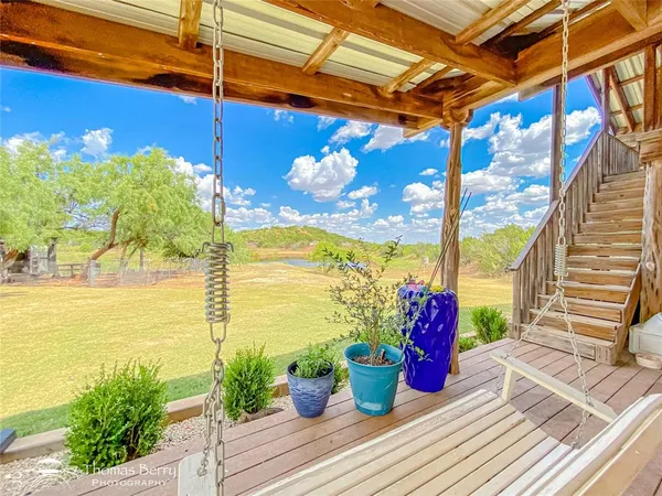 $900,000 | 214 County Road 330, Buffalo Gap, TX 79508