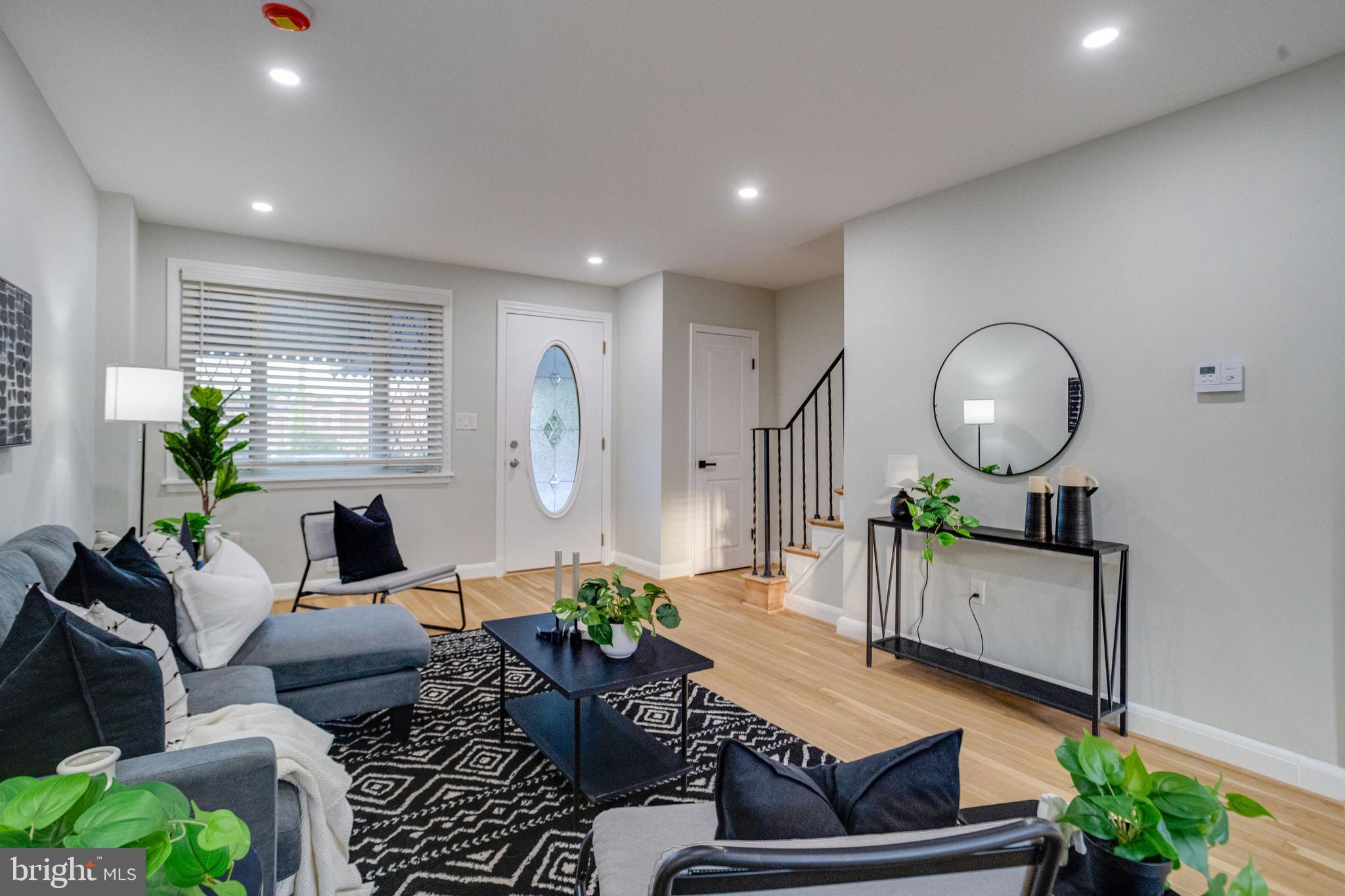 4806 Greencrest Road Baltimore, MD 21206 - Photo 6 of 57