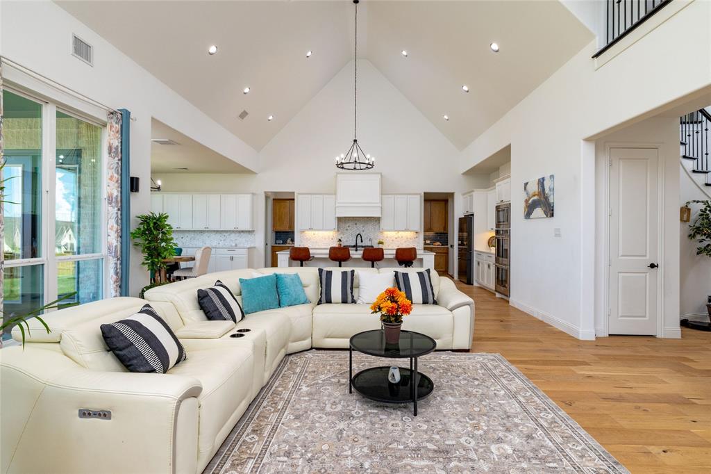 2037 Waterleaf Road Haslet, TX 76052 - Photo 7 of 27