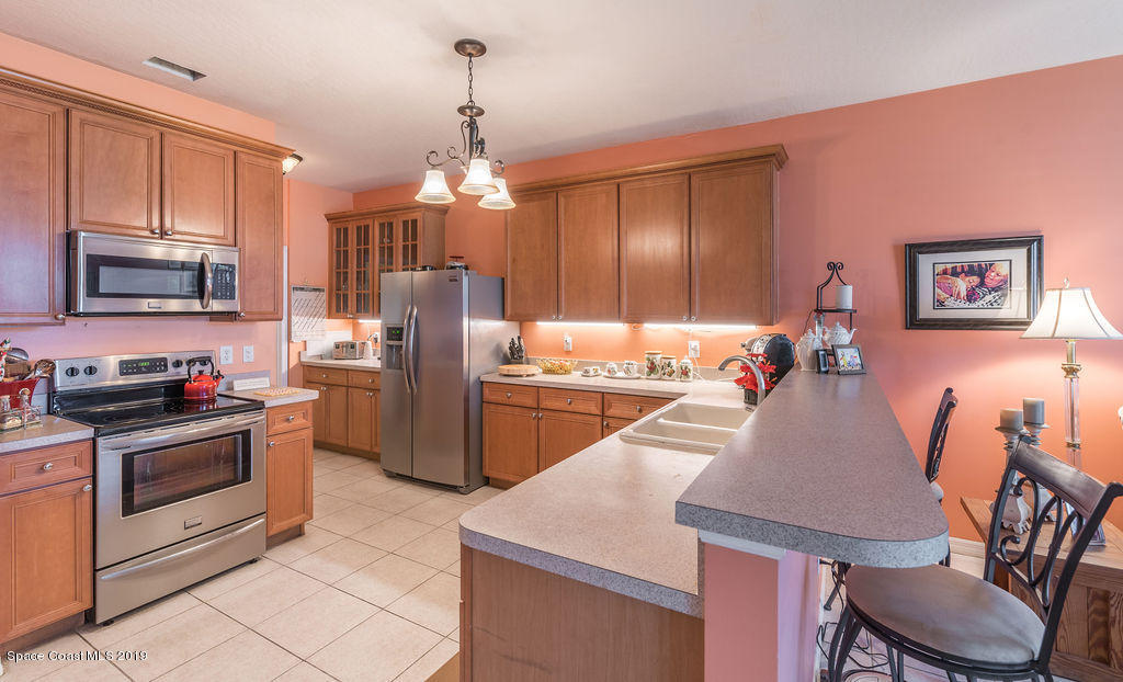 224 Intrepid Way Melbourne, FL 32903 - Photo 13 of 34 224IntrepidWay-76-HDR