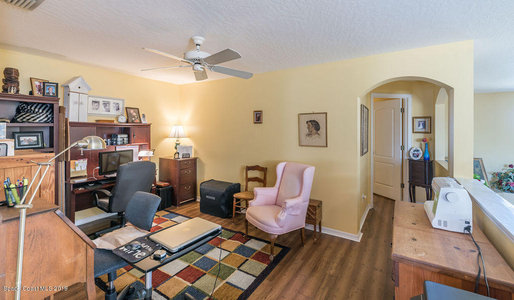 224 Intrepid Way Melbourne, FL 32903 - Photo 22 of 34 224IntrepidWay-126-HDR